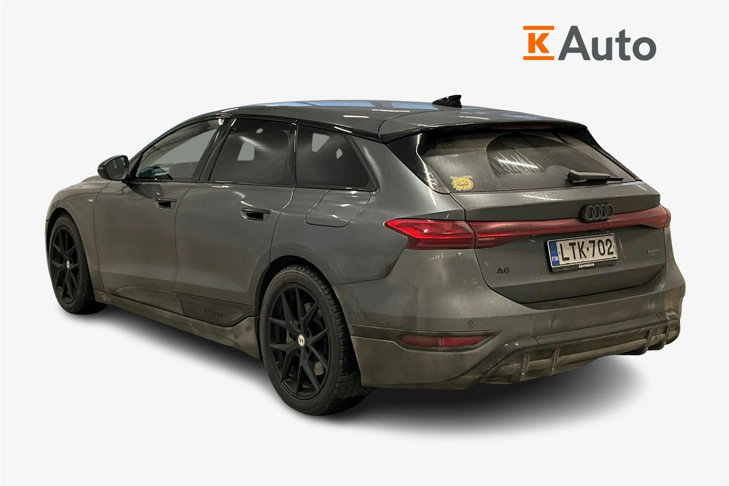 met. harmaa Audi A6 e-tron 2025 kuva 2.