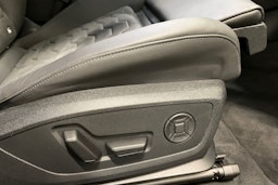 met. harmaa Audi A6 e-tron 2025 kuva 17.