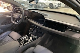 met. harmaa Audi A6 e-tron 2025 kuva 18.