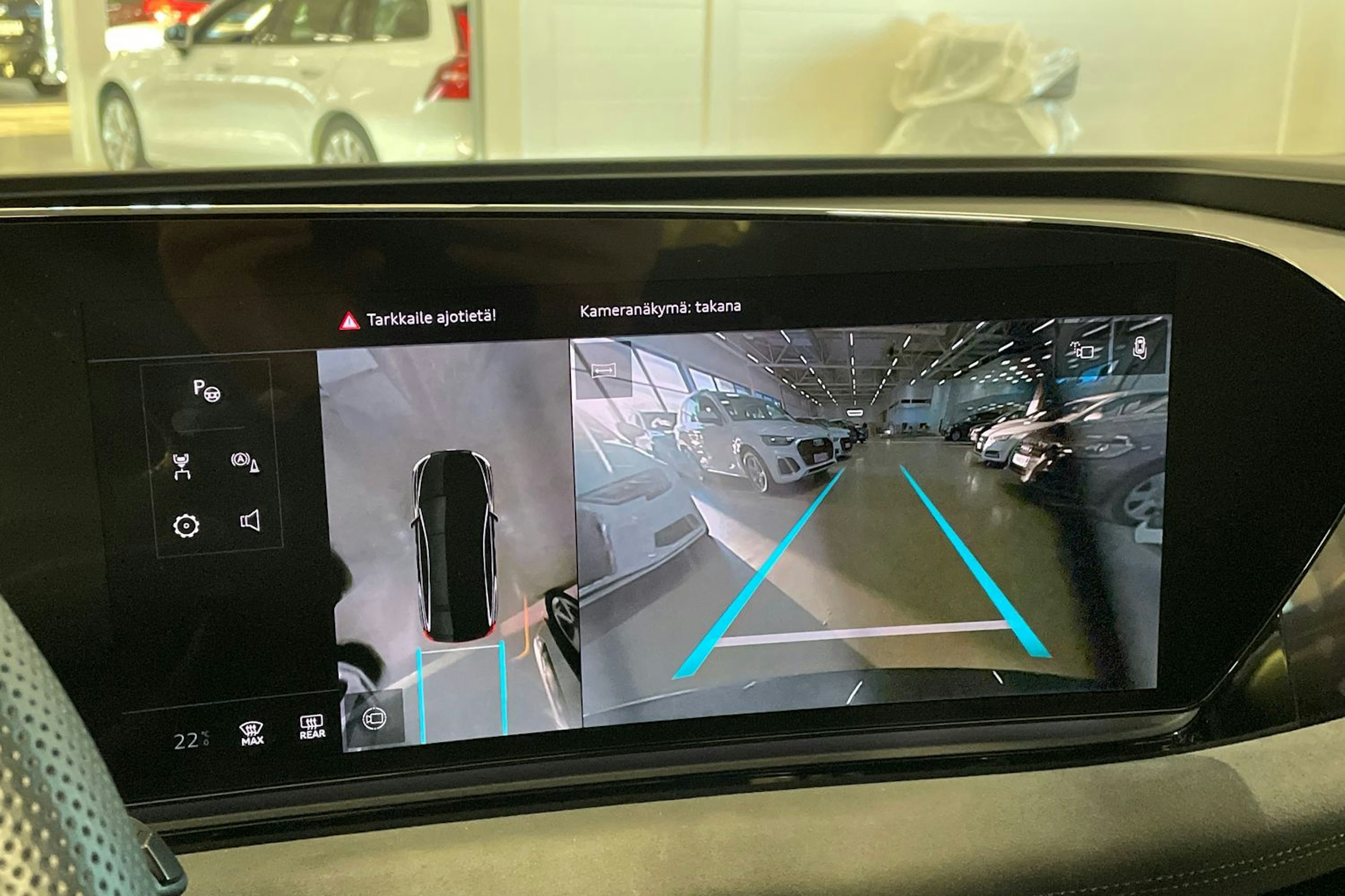 met. harmaa Audi A6 e-tron 2025 kuva 24.