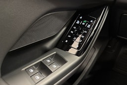 harmaa Audi A6 e-tron 2026 kuva 18.