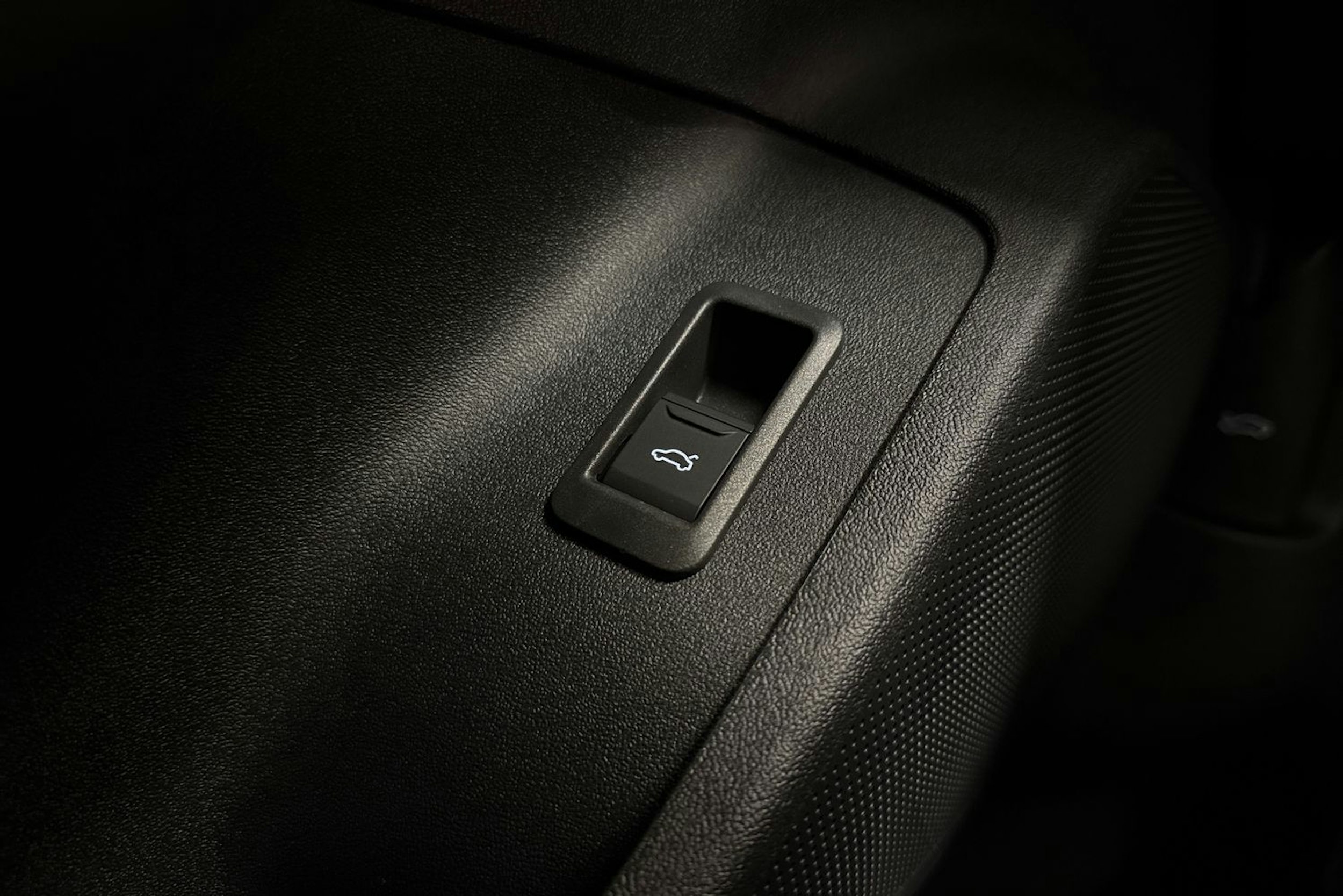 harmaa Audi A6 e-tron 2026 kuva 19.