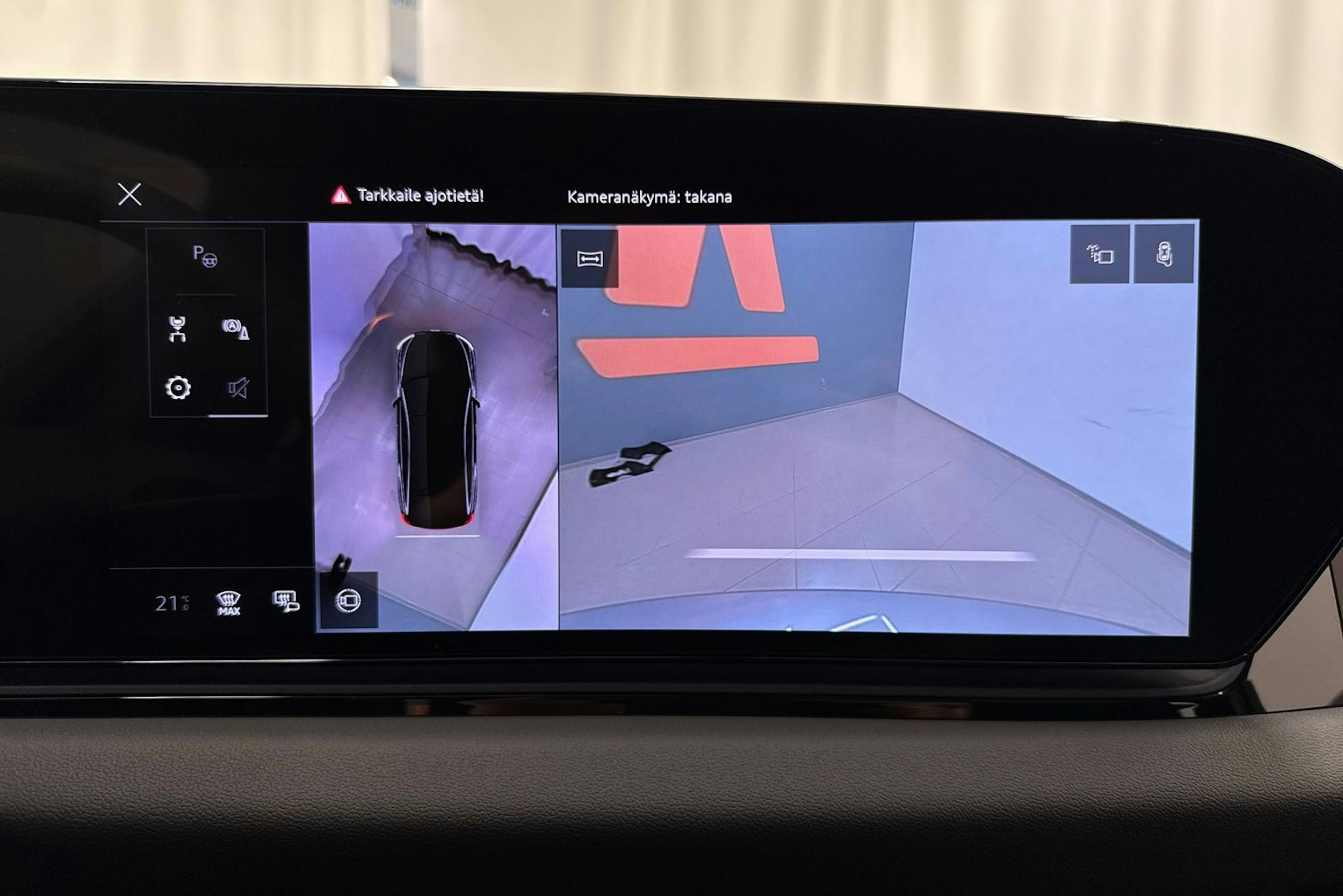 harmaa Audi A6 e-tron 2026 kuva 24.