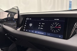 harmaa Audi A6 e-tron 2026 kuva 35.