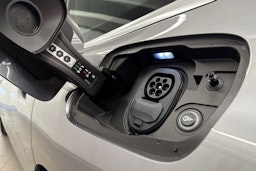 harmaa Audi A6 e-tron 2026 kuva 38.