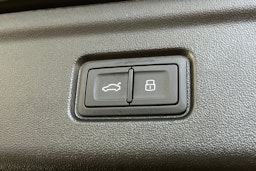 mythos musta Audi A6 e-tron 2026 kuva 13.