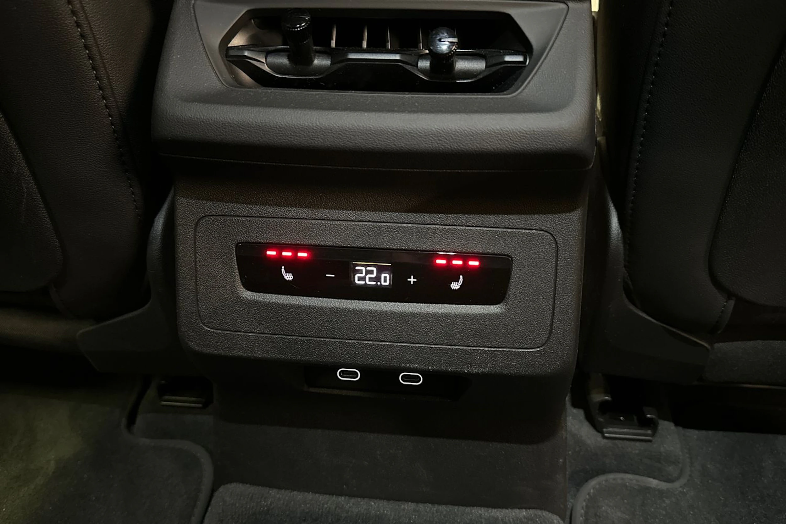 harmaa Audi A6 e-tron 2025 kuva 13.