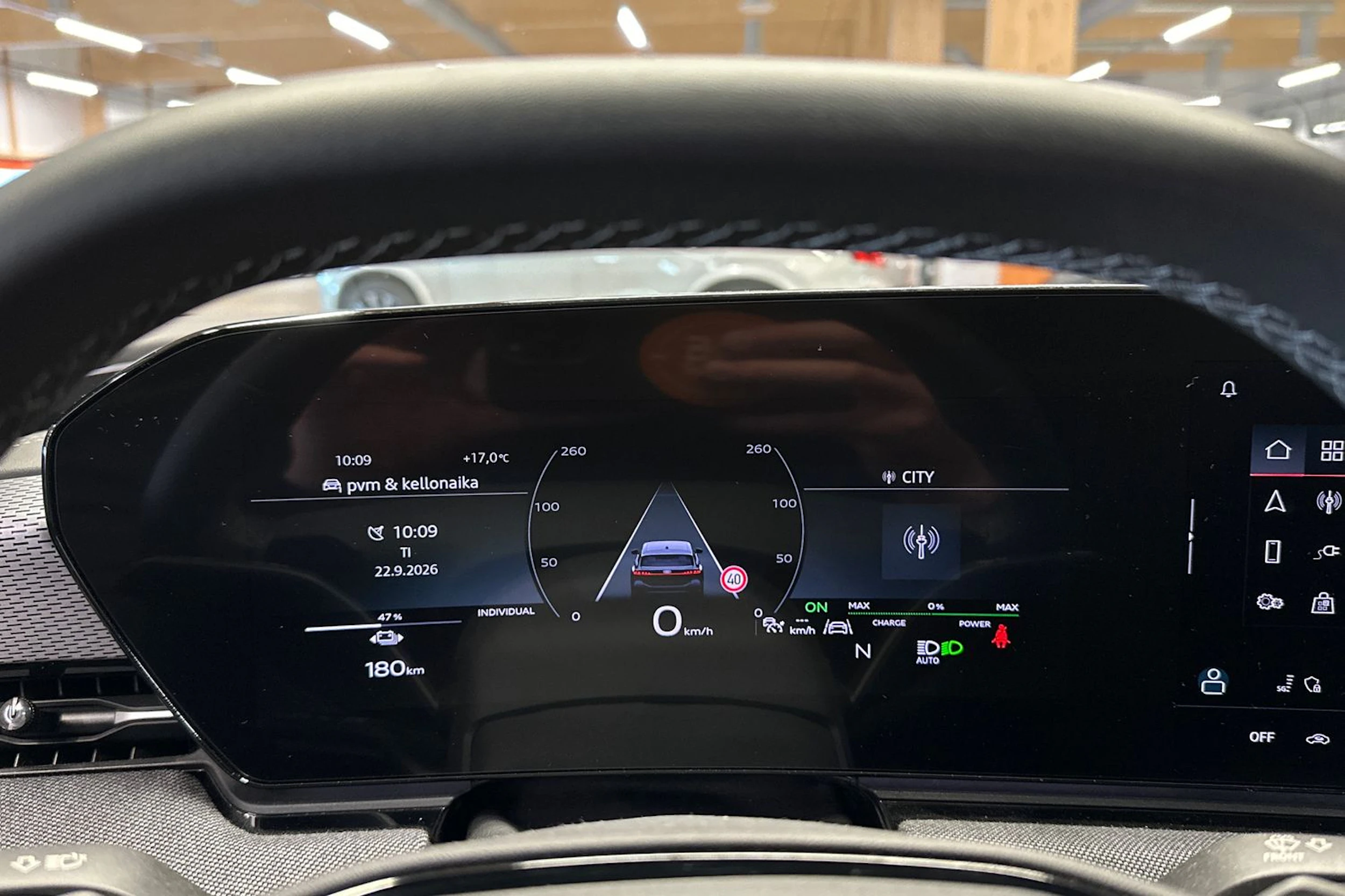 harmaa Audi A6 e-tron 2025 kuva 23.