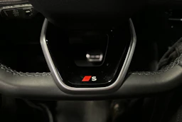 harmaa Audi A6 e-tron 2025 kuva 26.