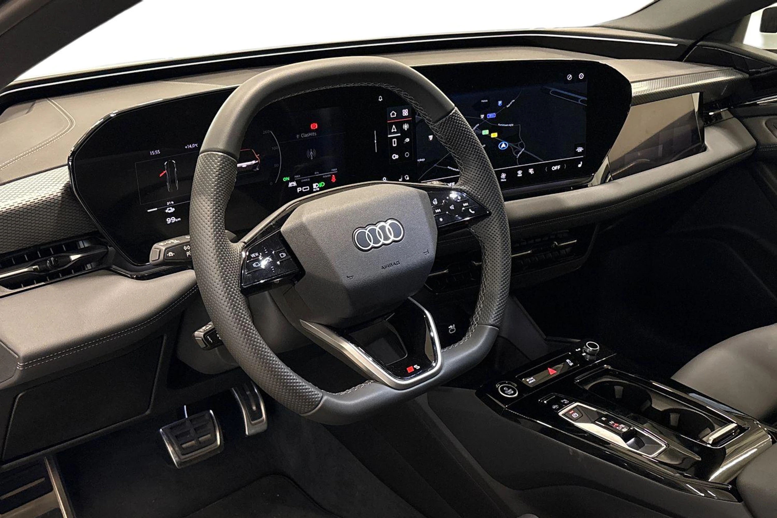 valkoinen Audi A6 e-tron 2025 kuva 3.