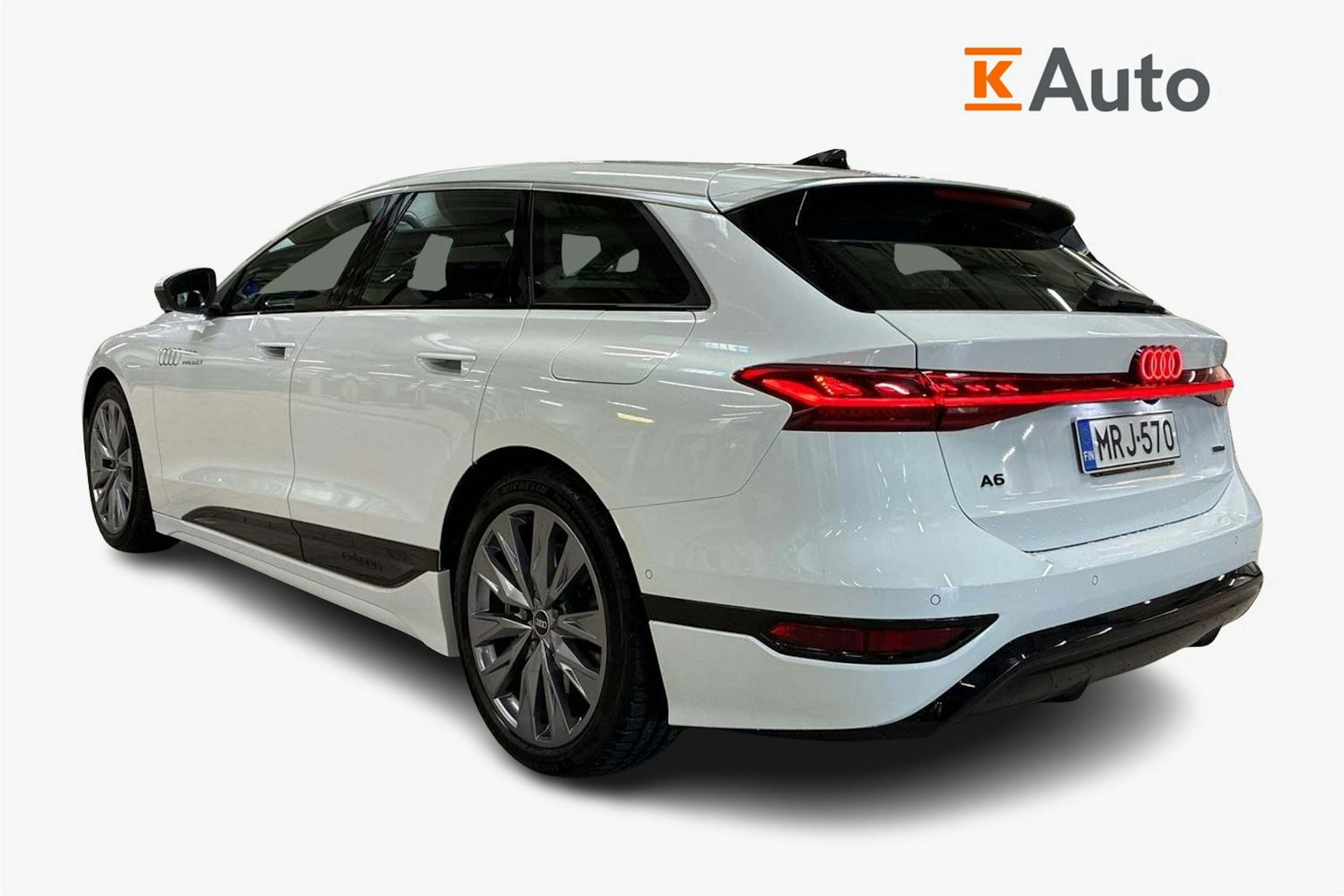 met. valkoinen Audi A6 e-tron 2025 kuva 2.