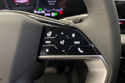valkoinen Audi A6 e-tron 2025 kuva 14.