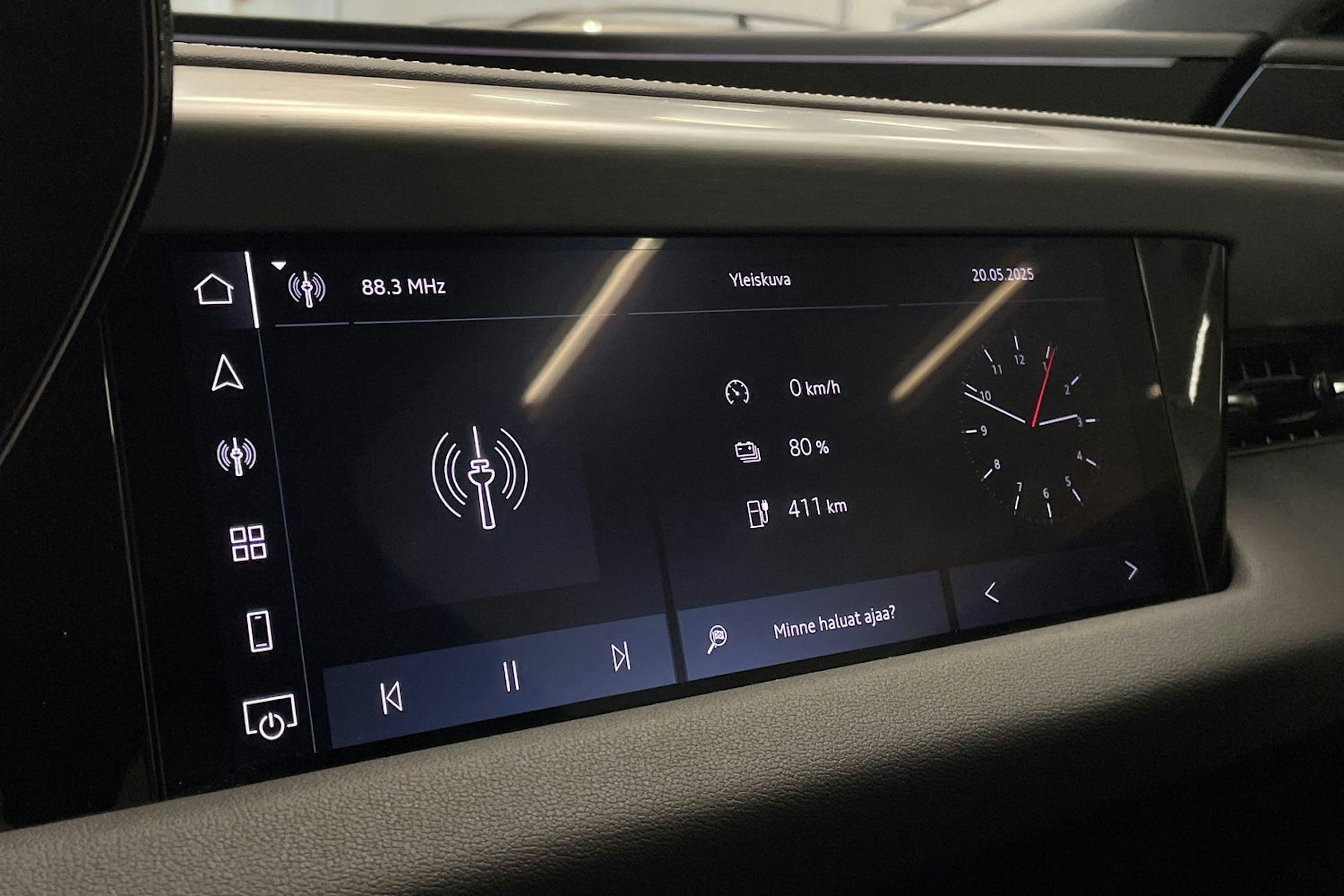 valkoinen Audi A6 e-tron 2025 kuva 19.
