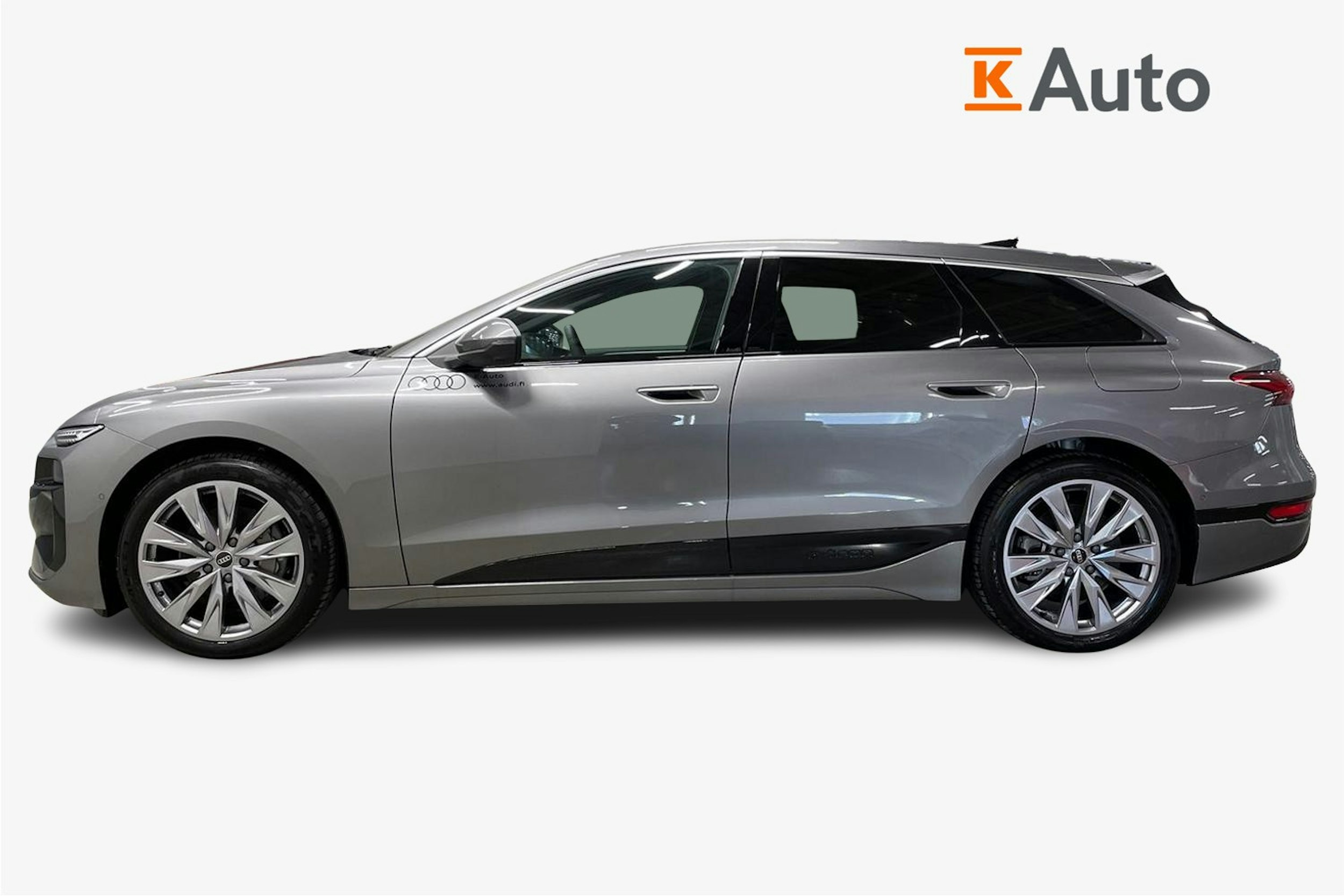 taifun harmaa Audi A6 e-tron 2025 kuva 6.