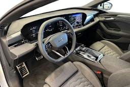 met. valkoinen Audi A6 e-tron 2025 kuva 6.
