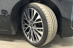 musta Audi A6 e-tron 2025 kuva 10.