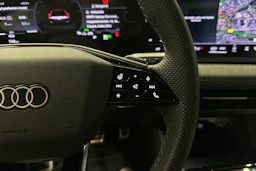 musta Audi A6 e-tron 2025 kuva 12.