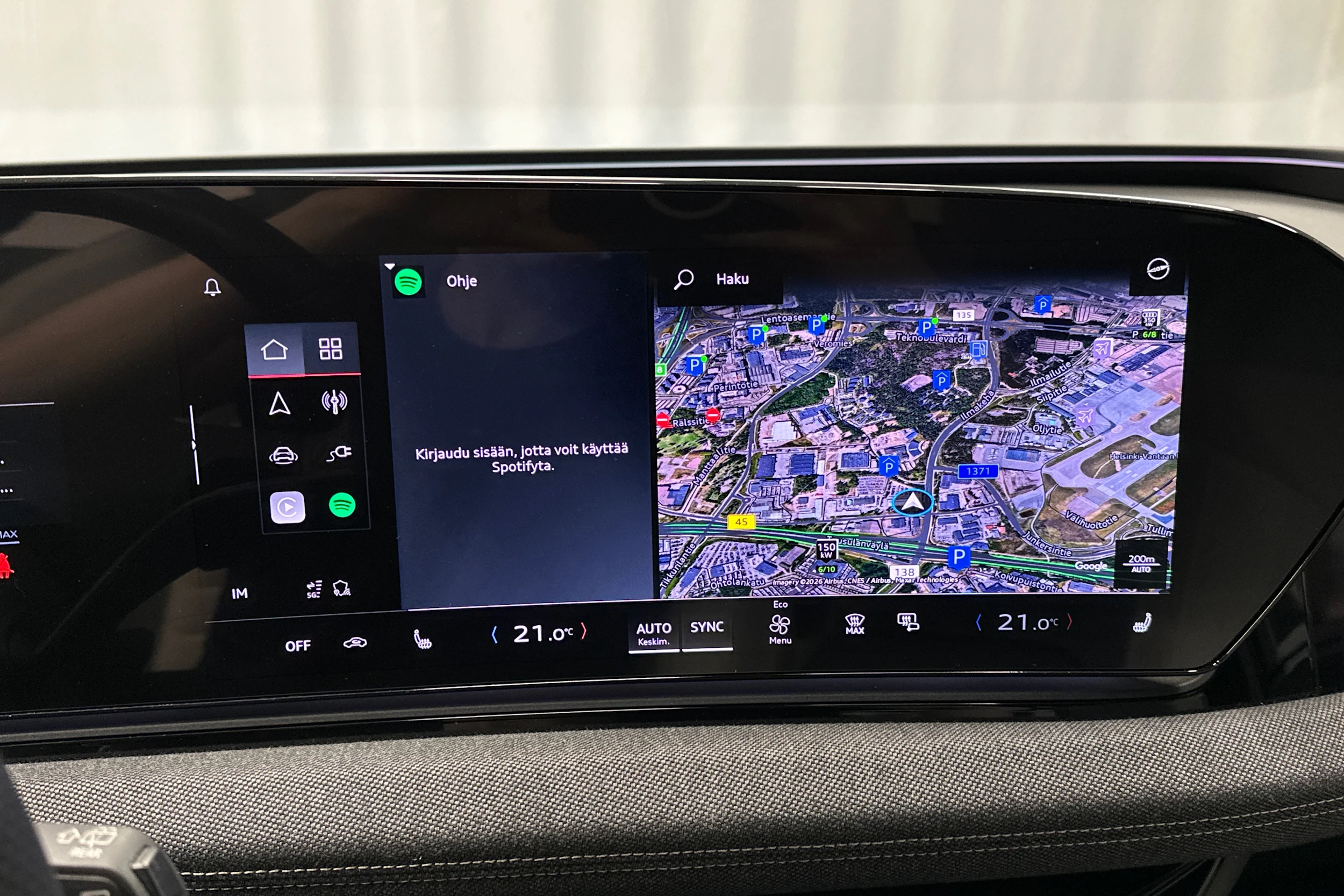 musta Audi A6 e-tron 2025 kuva 14.