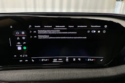 musta Audi A6 e-tron 2025 kuva 21.