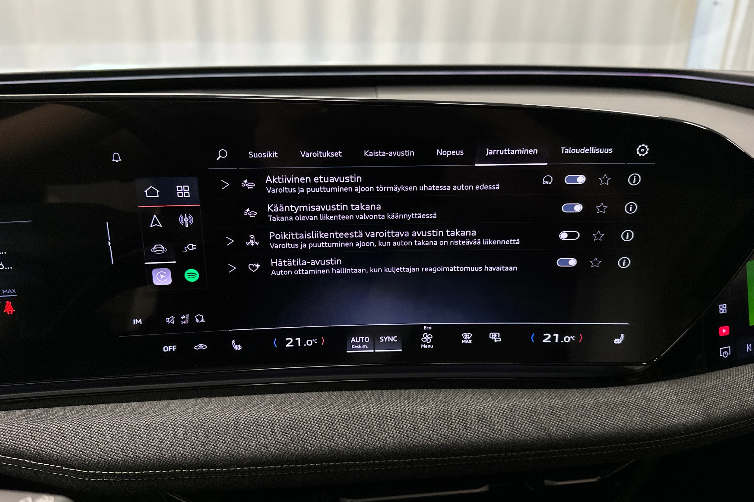 musta Audi A6 e-tron 2025 kuva 23.