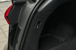 musta Audi A6 e-tron 2025 kuva 35.
