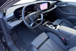 musta Audi A6 e-tron 2025 kuva 6.