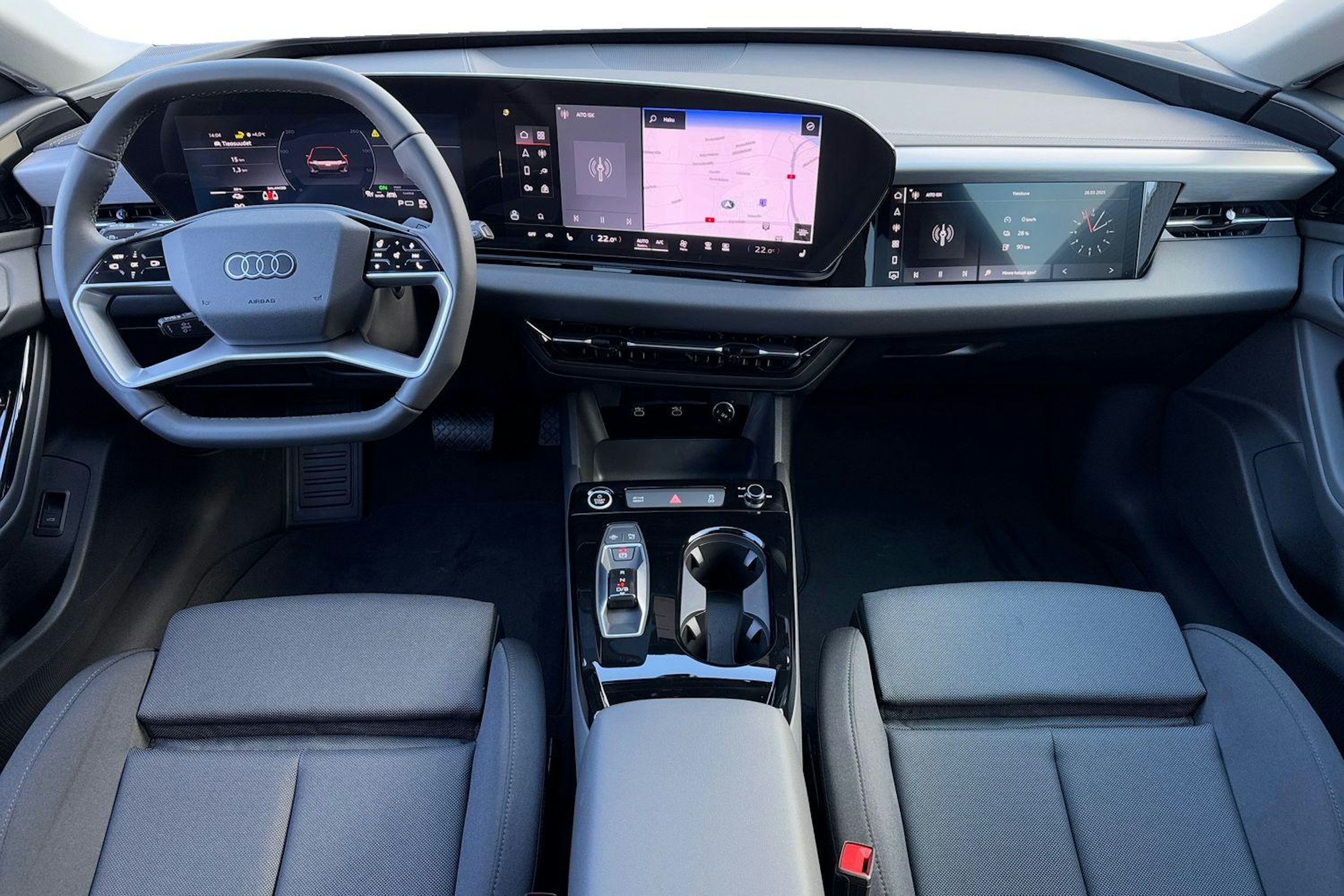 musta Audi A6 e-tron 2025 kuva 7.