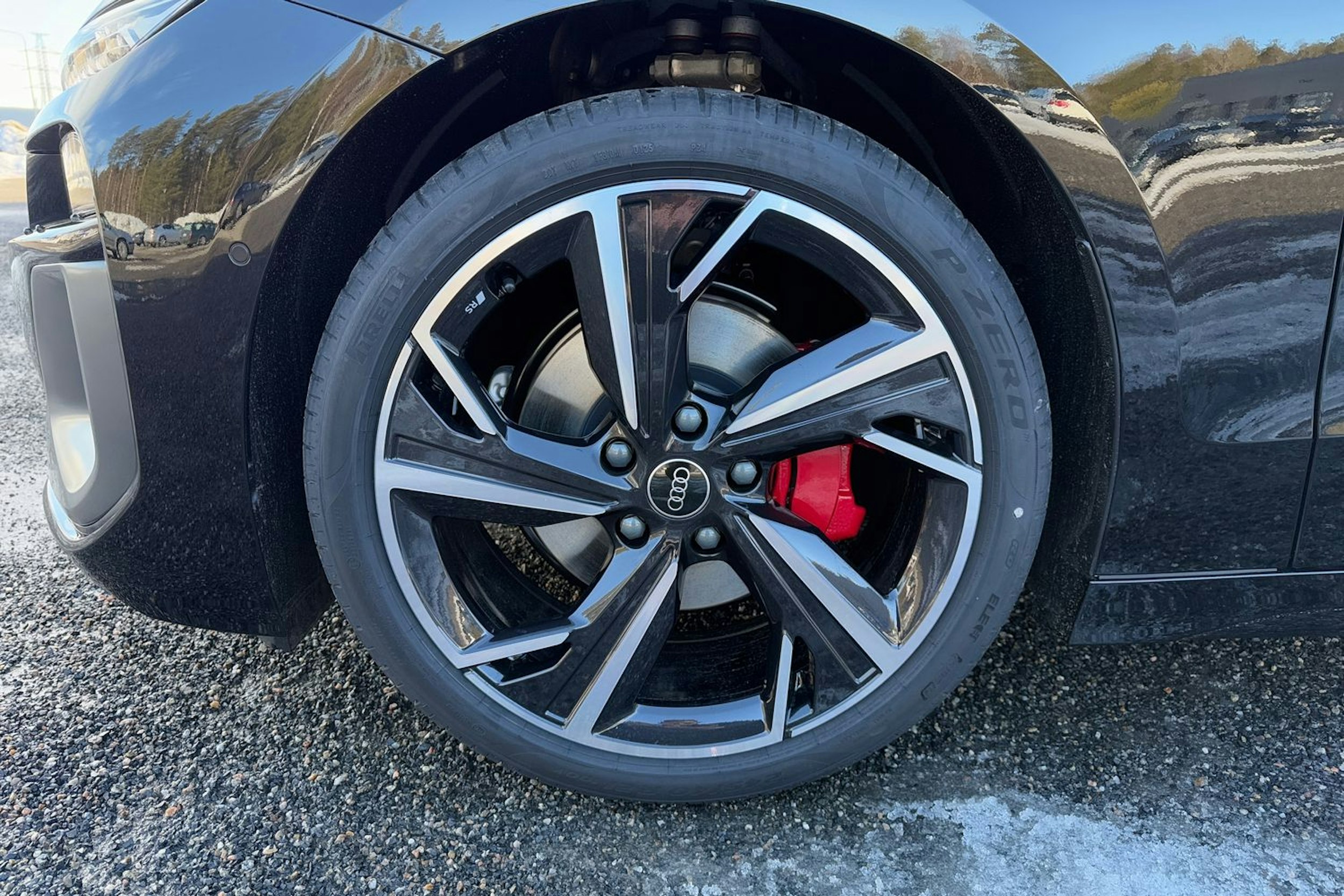 musta Audi A6 e-tron 2025 kuva 10.