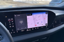 musta Audi A6 e-tron 2025 kuva 12.