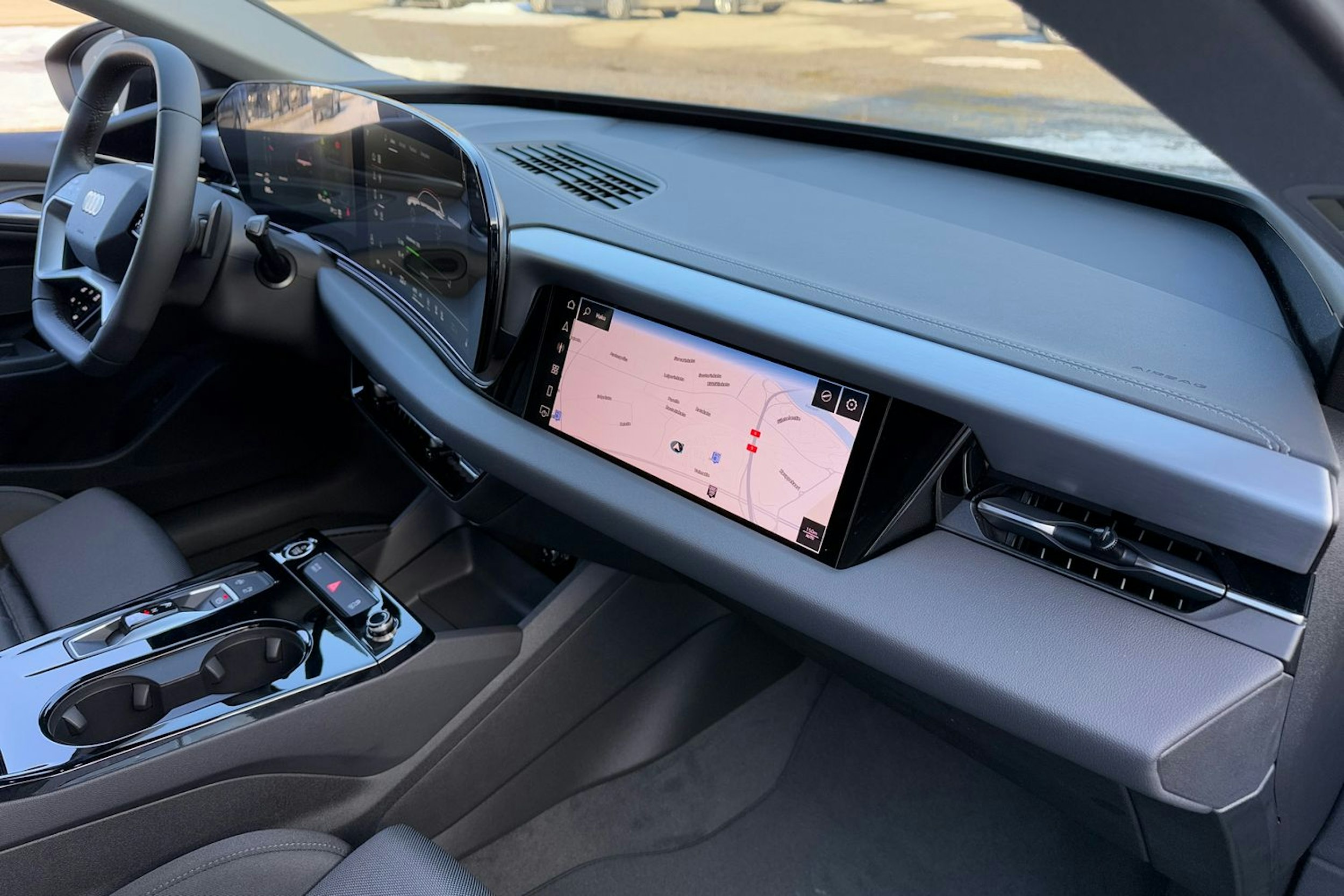 musta Audi A6 e-tron 2025 kuva 20.