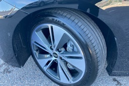 musta Audi A6 e-tron 2025 kuva 10.