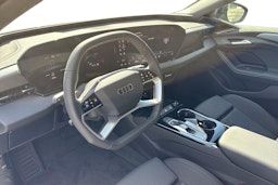 harmaa Audi A6 e-tron 2025 kuva 6.