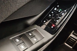 Musta Audi A6 e-tron 2025 kuva 25.