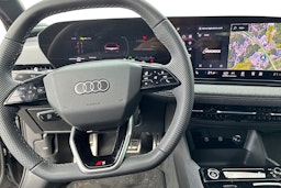 musta Audi A6 e-tron 2025 kuva 7.