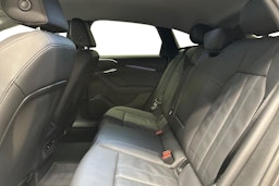 sininen Audi A6 e-tron 2025 kuva 10.