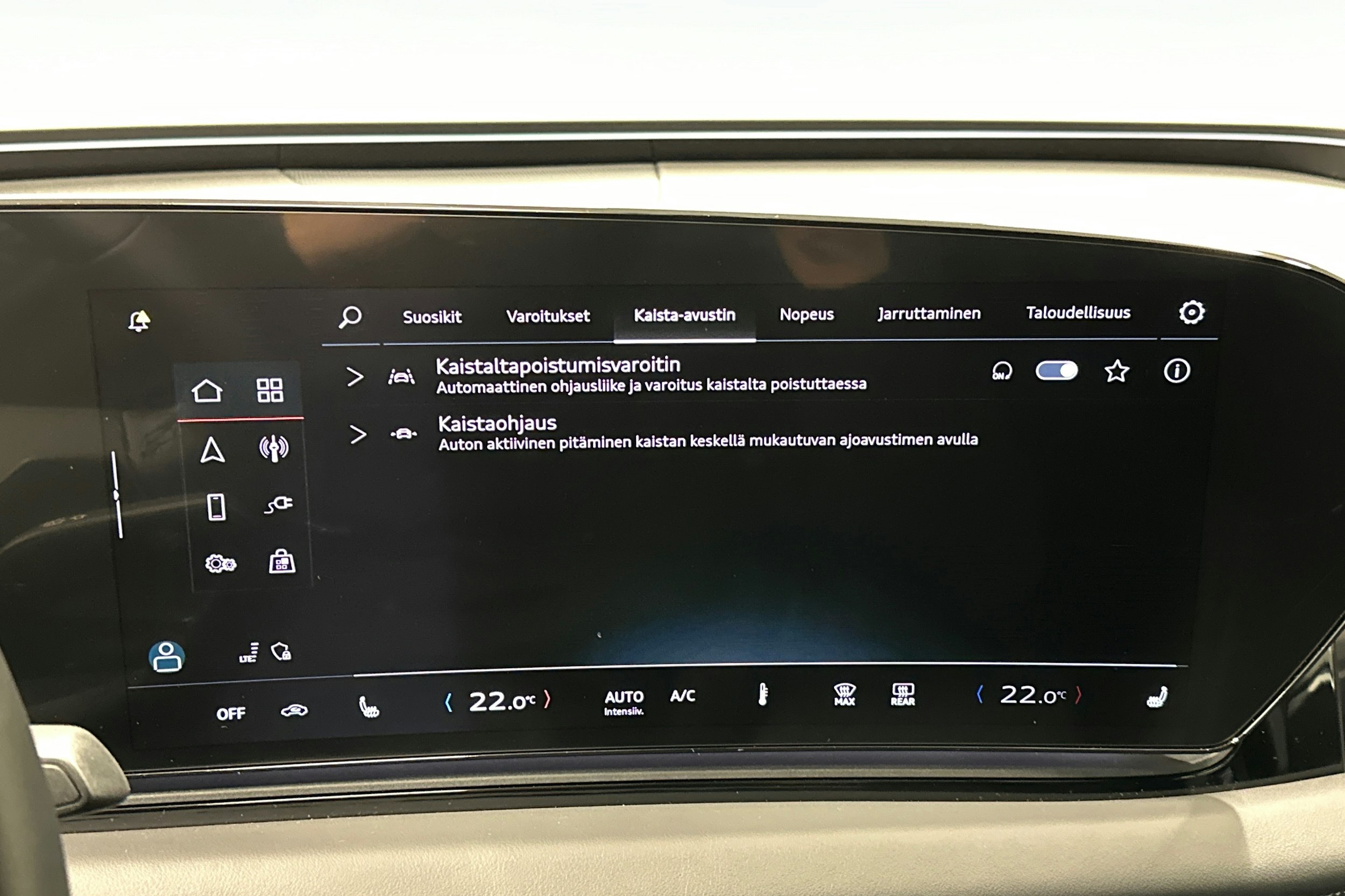 sininen Audi A6 e-tron 2025 kuva 21.