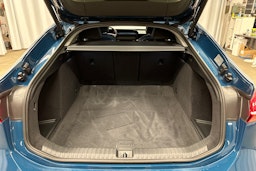 sininen Audi A6 e-tron 2025 kuva 28.