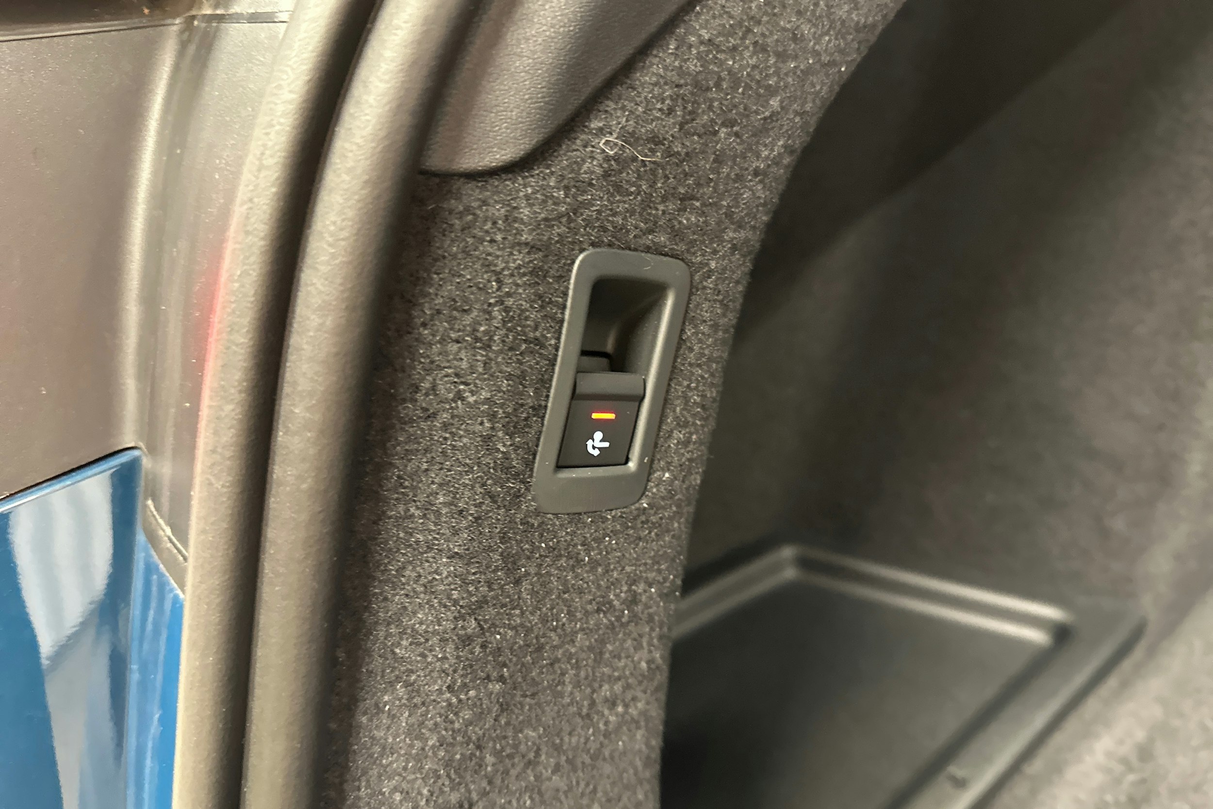 sininen Audi A6 e-tron 2025 kuva 31.