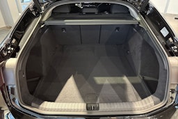 met. musta Audi A6 e-tron 2026 kuva 12.