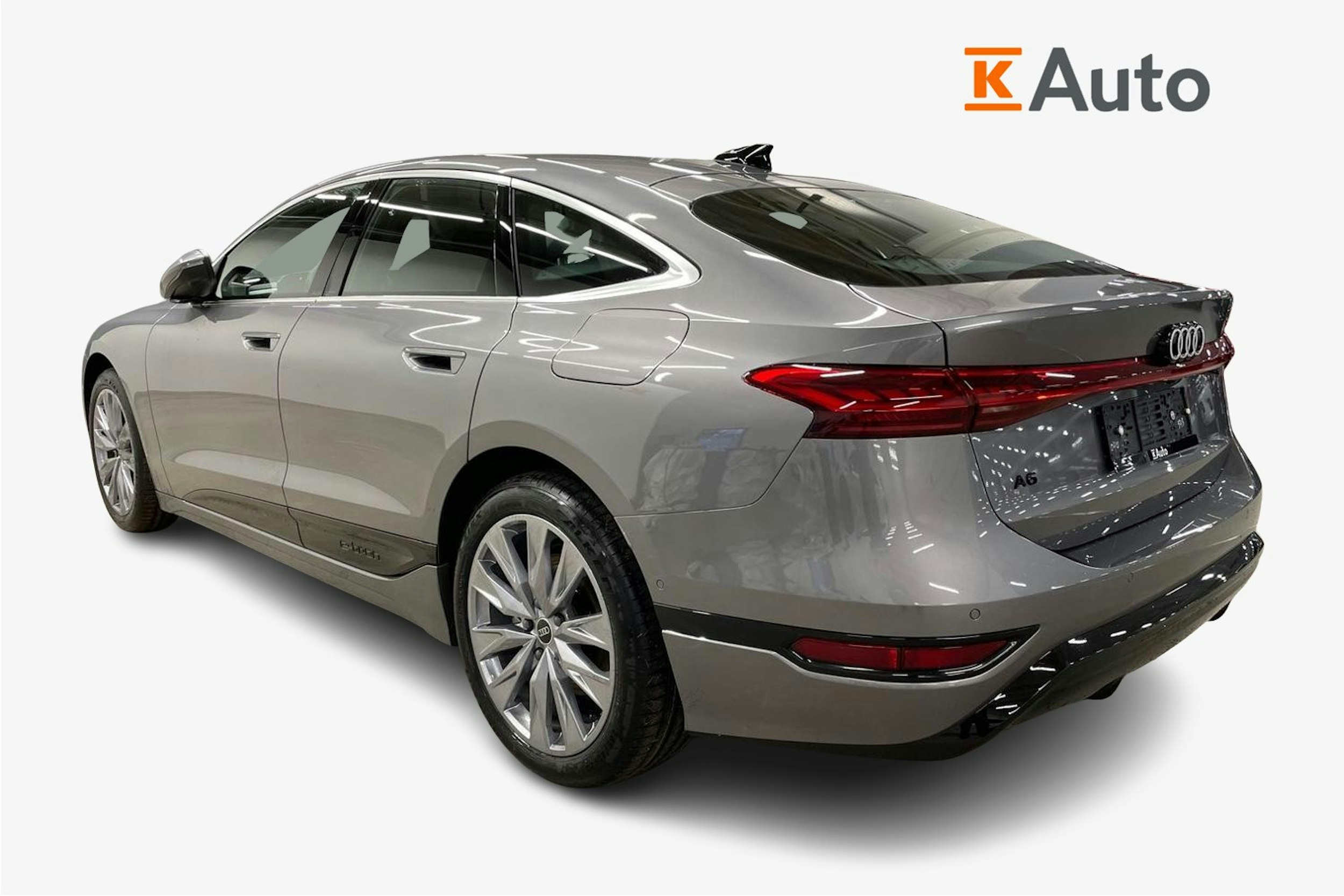 harmaa Audi A6 e-tron 2025 kuva 2.
