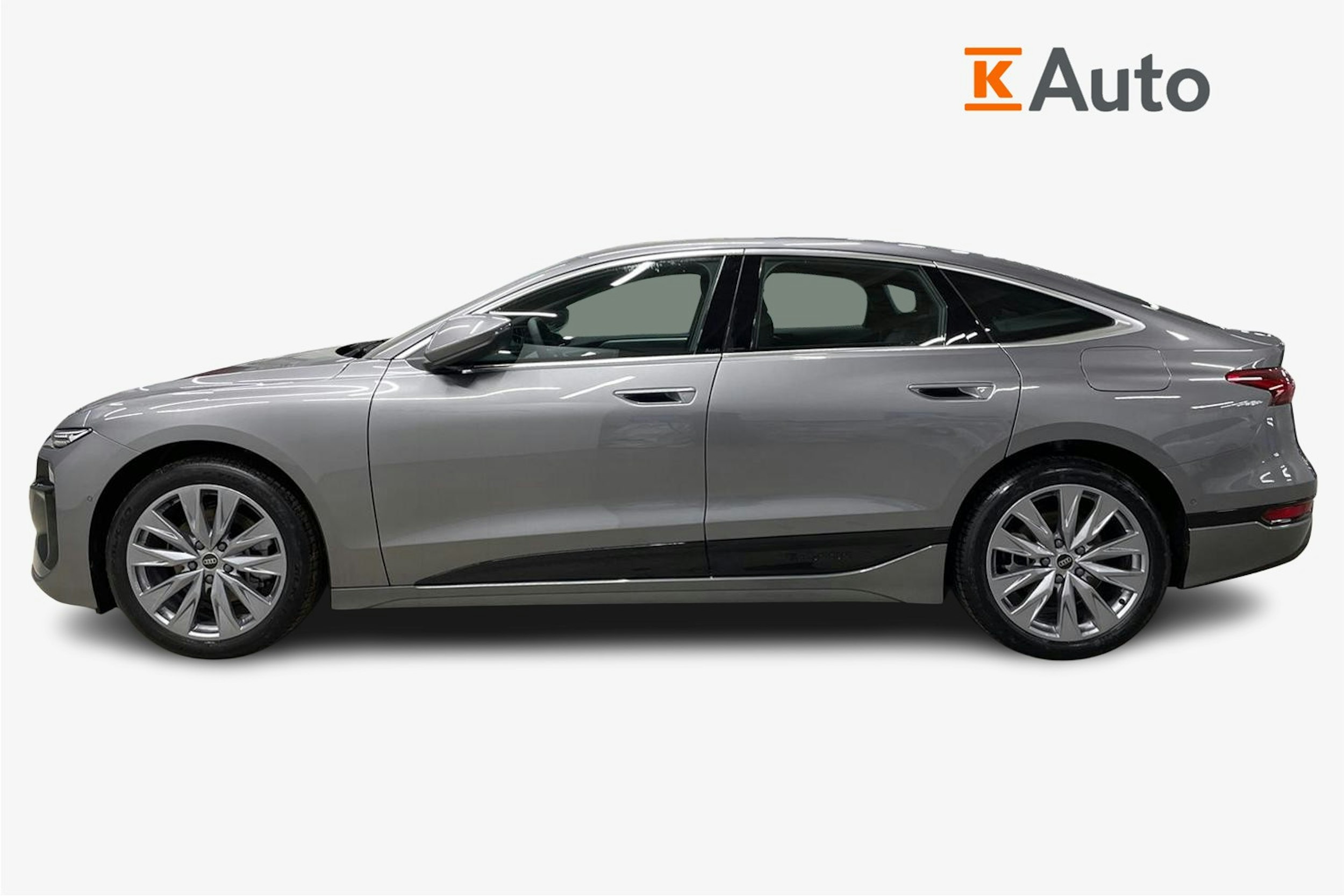 harmaa Audi A6 e-tron 2025 kuva 5.