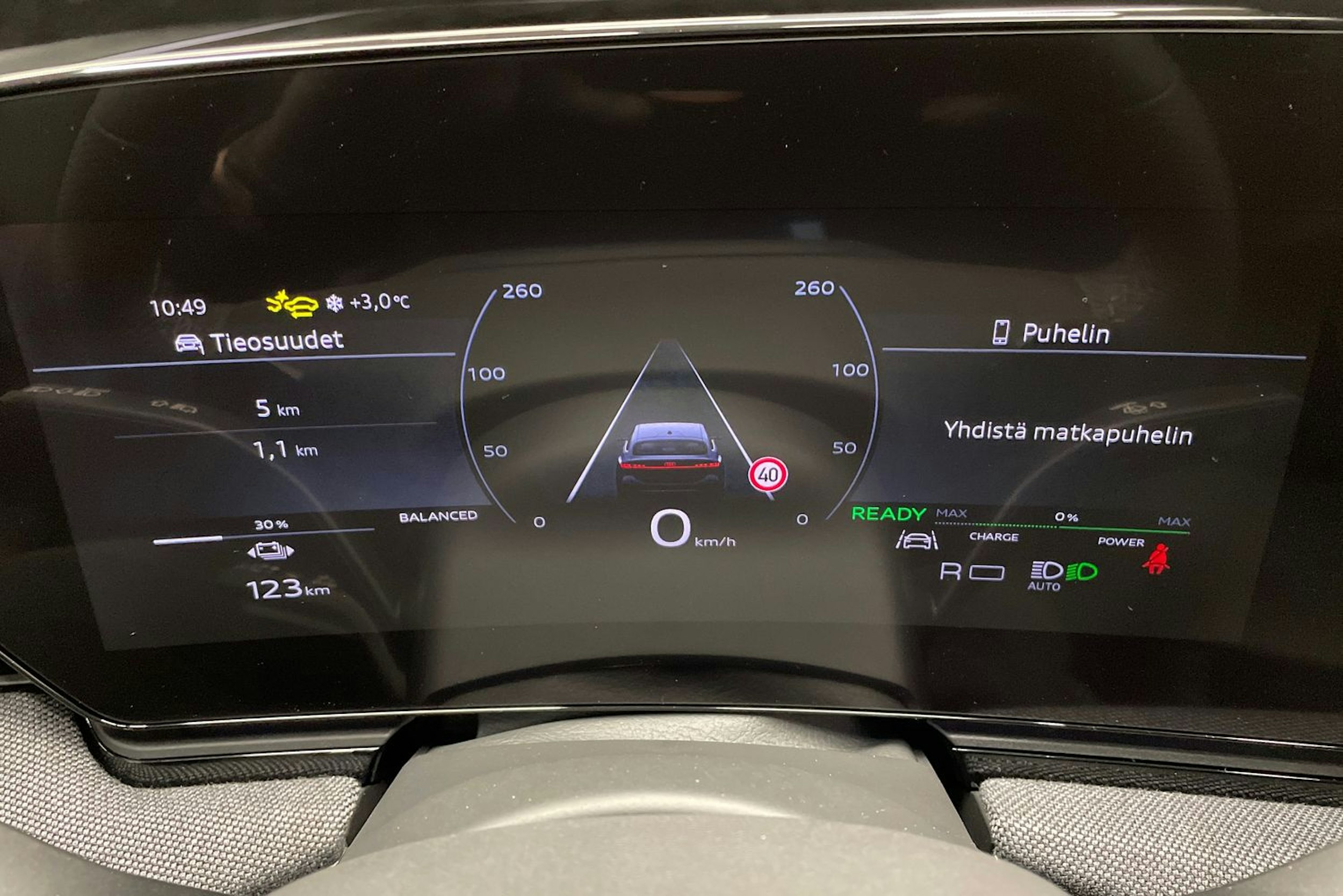 harmaa Audi A6 e-tron 2025 kuva 11.