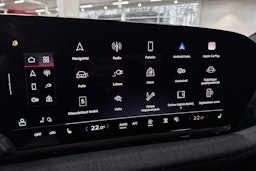 harmaa Audi A6 e-tron 2026 kuva 14.