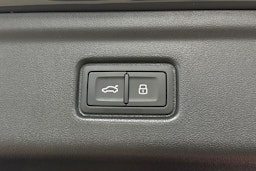 harmaa Audi A6 e-tron 2026 kuva 25.