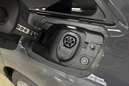 harmaa Audi A6 e-tron 2026 kuva 27.