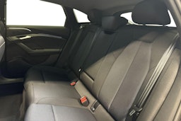 mythos musta Audi A6 e-tron 2026 kuva 4.