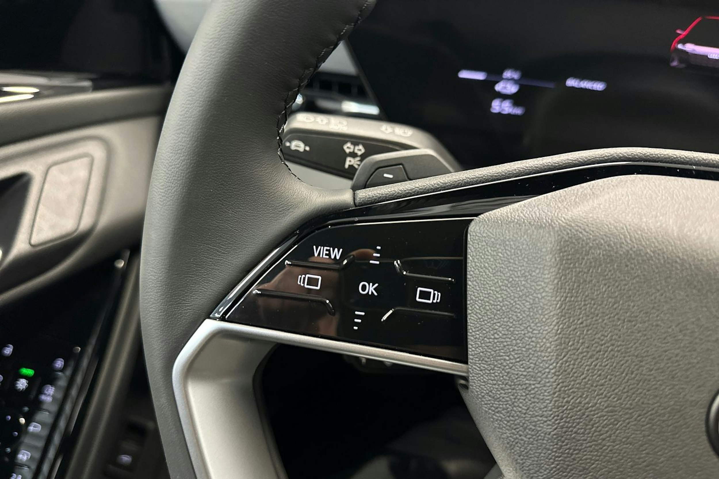 mythos musta Audi A6 e-tron 2026 kuva 8.