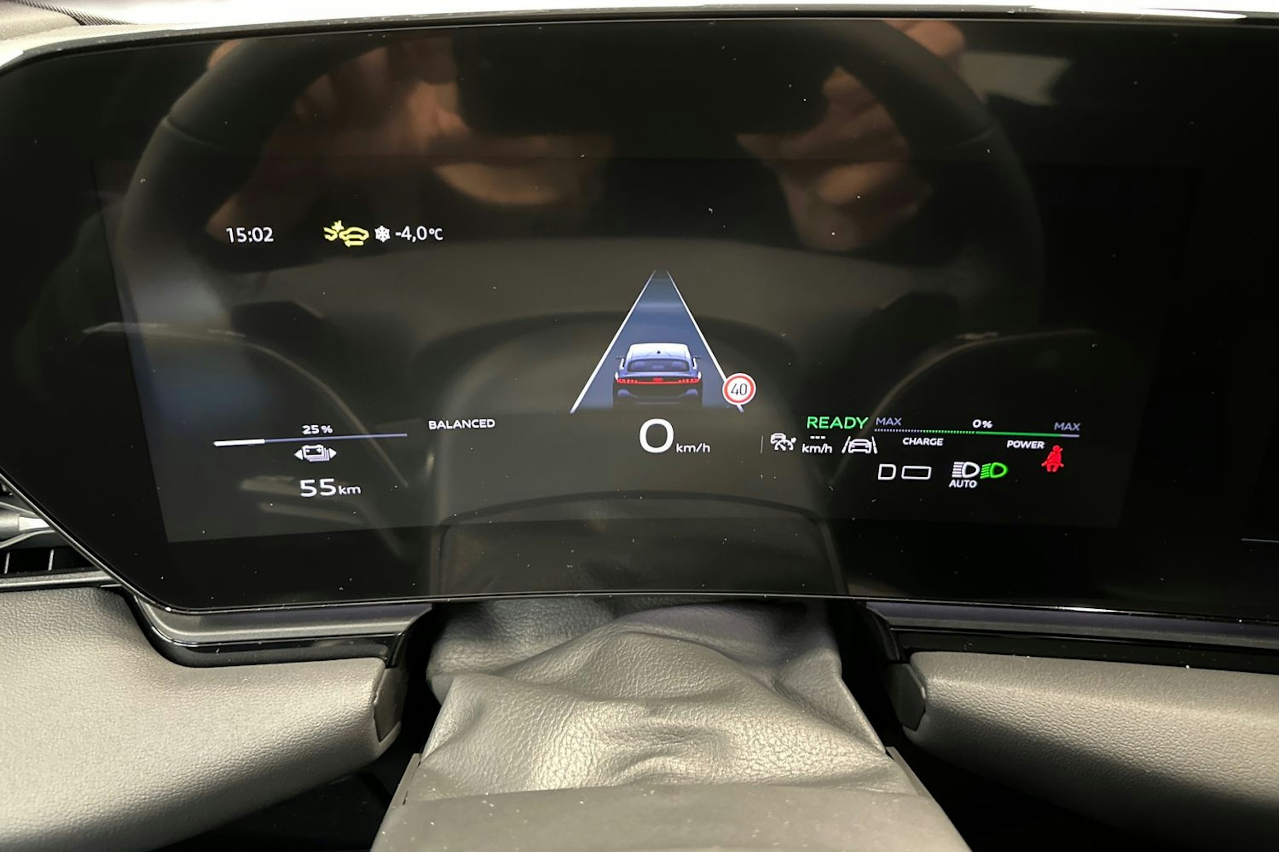 mythos musta Audi A6 e-tron 2026 kuva 10.