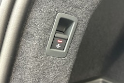 mythos musta Audi A6 e-tron 2026 kuva 20.