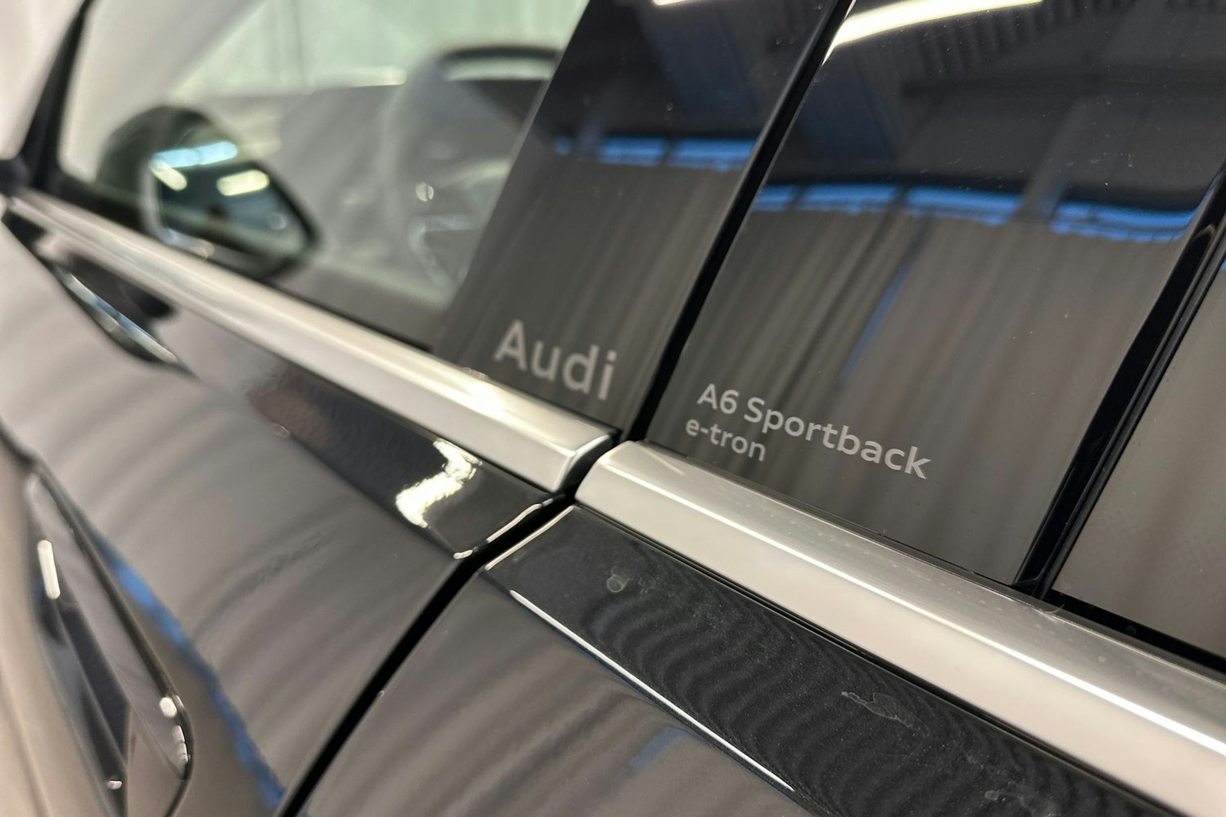 mythos musta Audi A6 e-tron 2026 kuva 27.